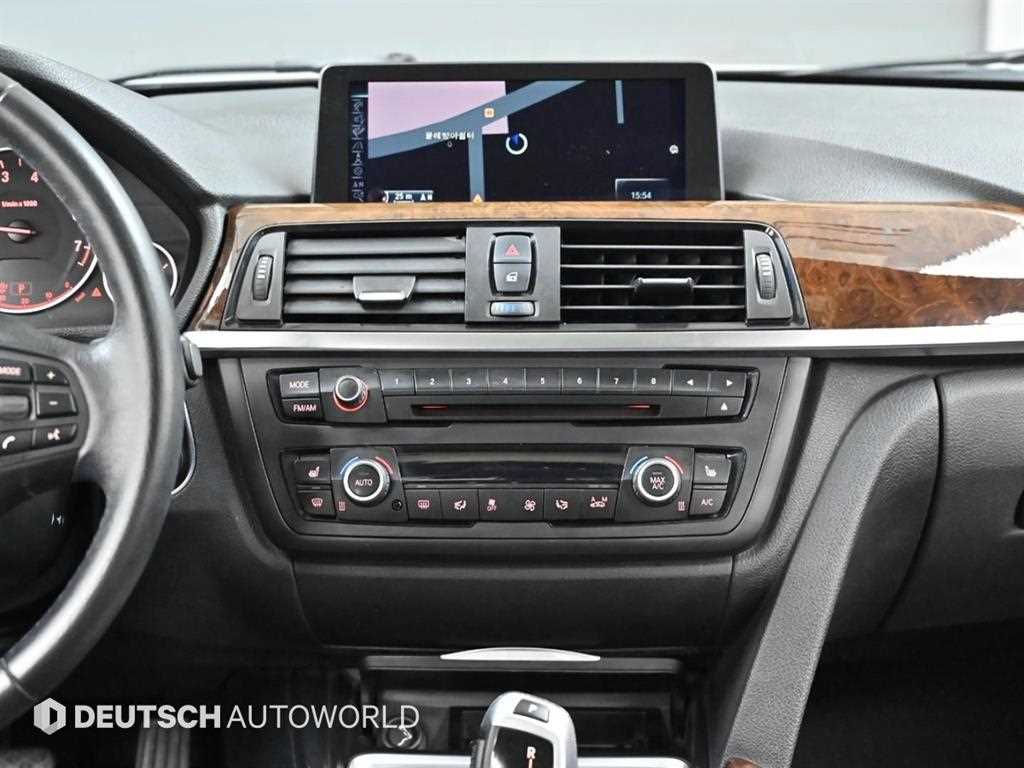 BMW 3 series 2013 Azul - Importación desde Corea - HF Imports Iquique - Foto 14