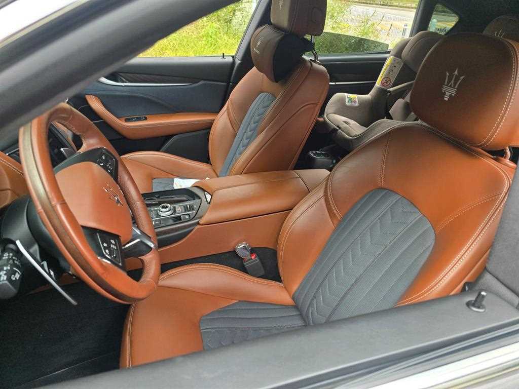 Maserati Levante - Vista 11
