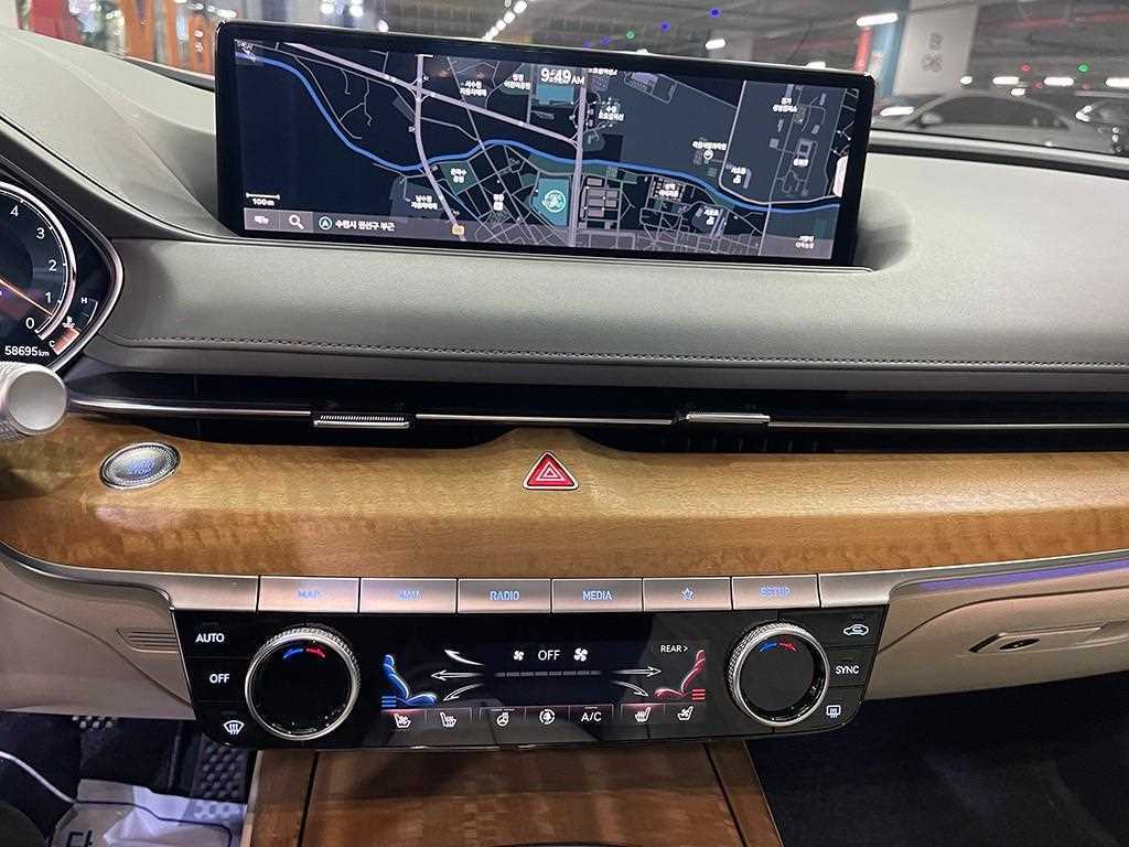 Genesis G80 - Vista 9