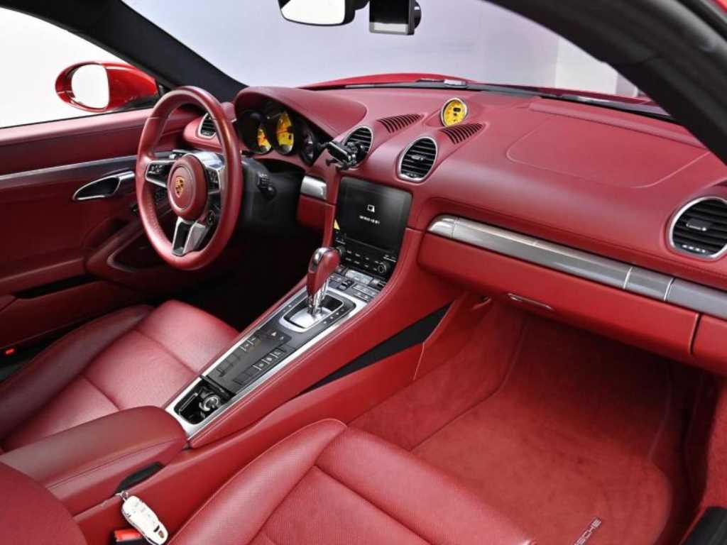 Porsche 718 - Vista 7