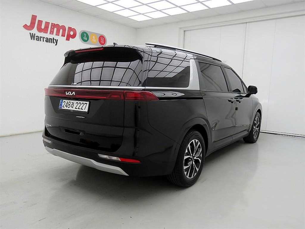 KIA Carnival - Vista 4