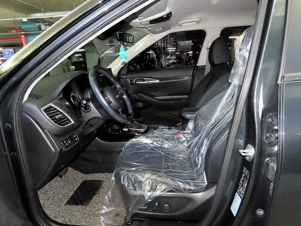 KIA Seltos - Vista 6