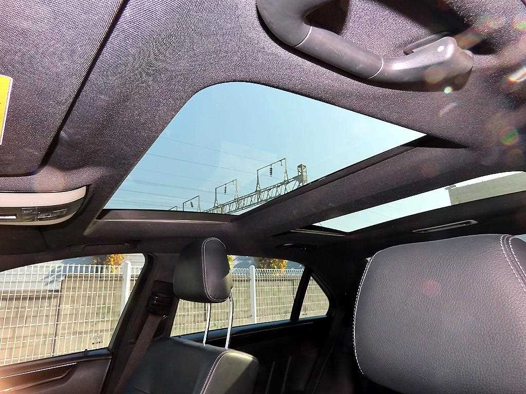 Mercedes Benz E class 2015 Blanco - Importación desde Corea - HF Imports Iquique - Foto 16