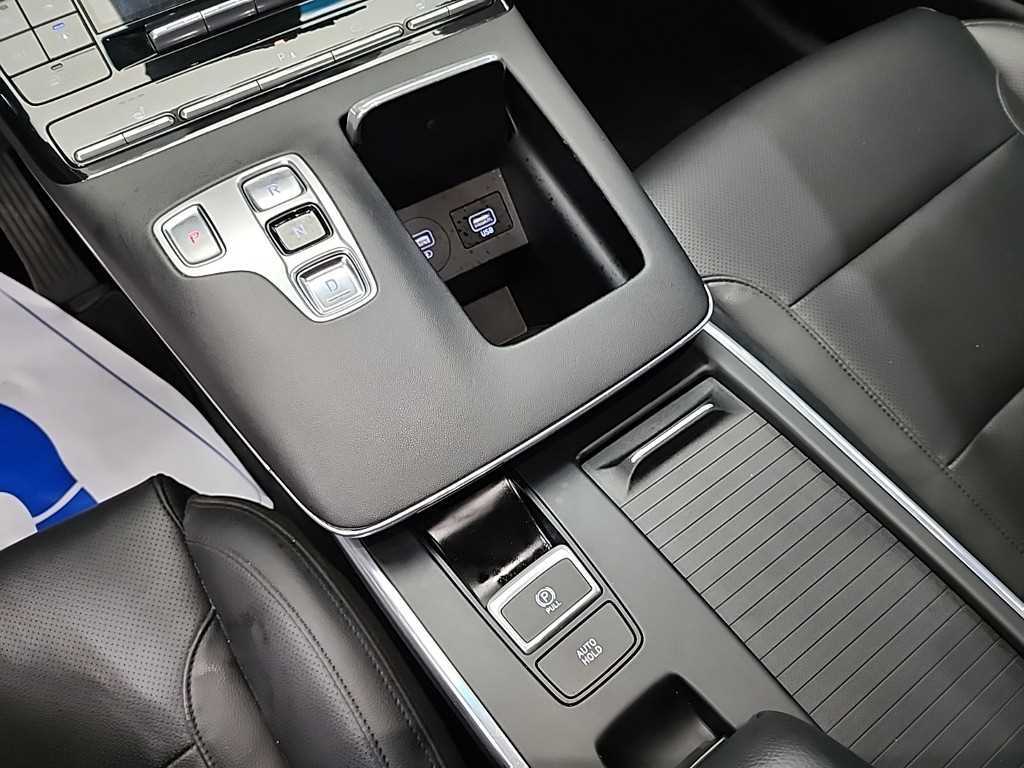 HYUNDAI Grandeur - Vista 8