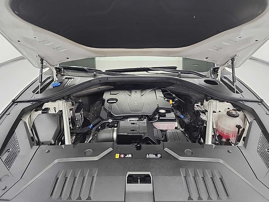 Genesis GV70 - Vista 5