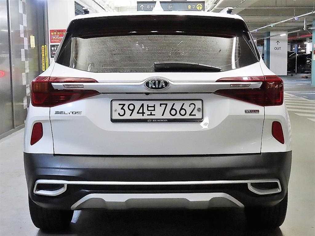 KIA Seltos - Vista 5