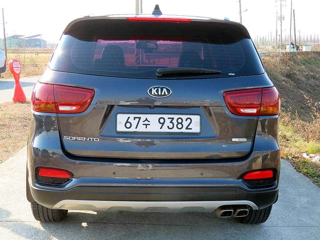 KIA Sorento - Vista 4