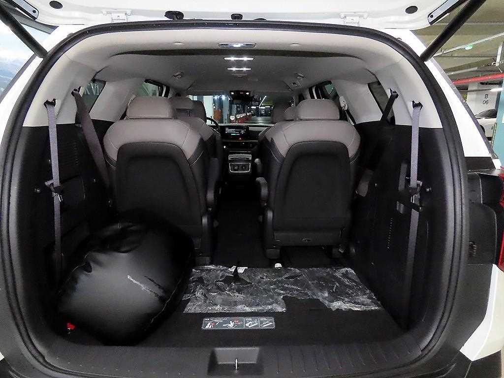 KIA Carnival 2024 Blanco - Importación desde Corea - HF Imports Iquique - Foto 16