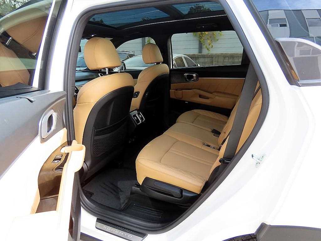 KIA Sorento - Vista 6