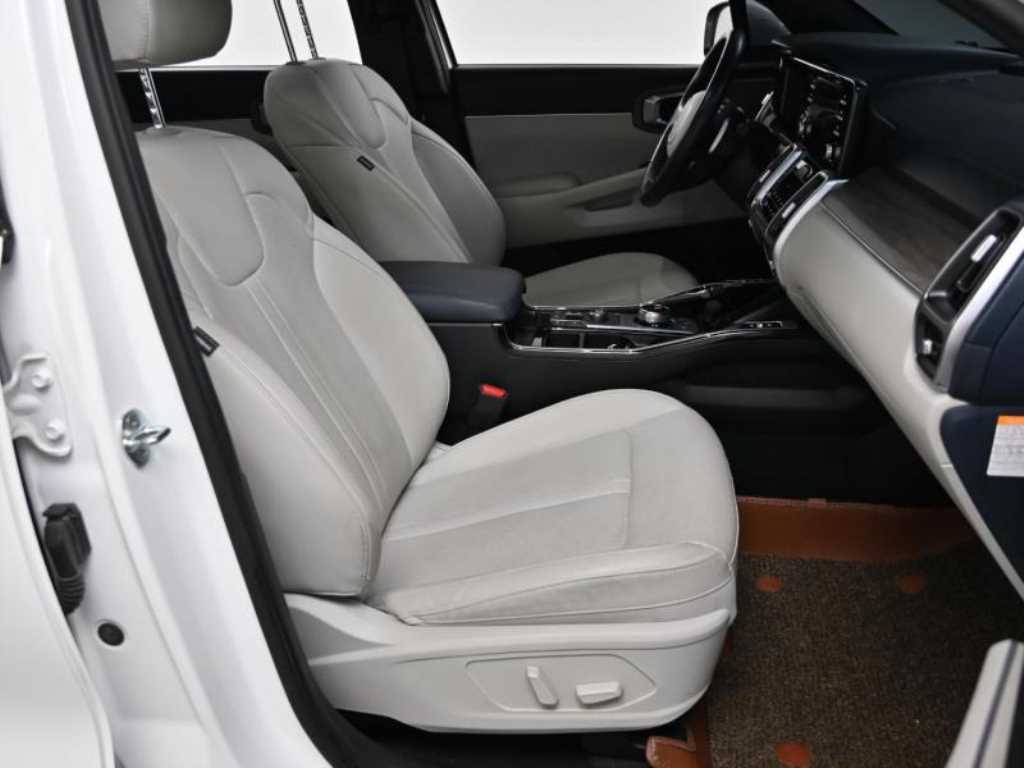 KIA Sorento - Vista 10