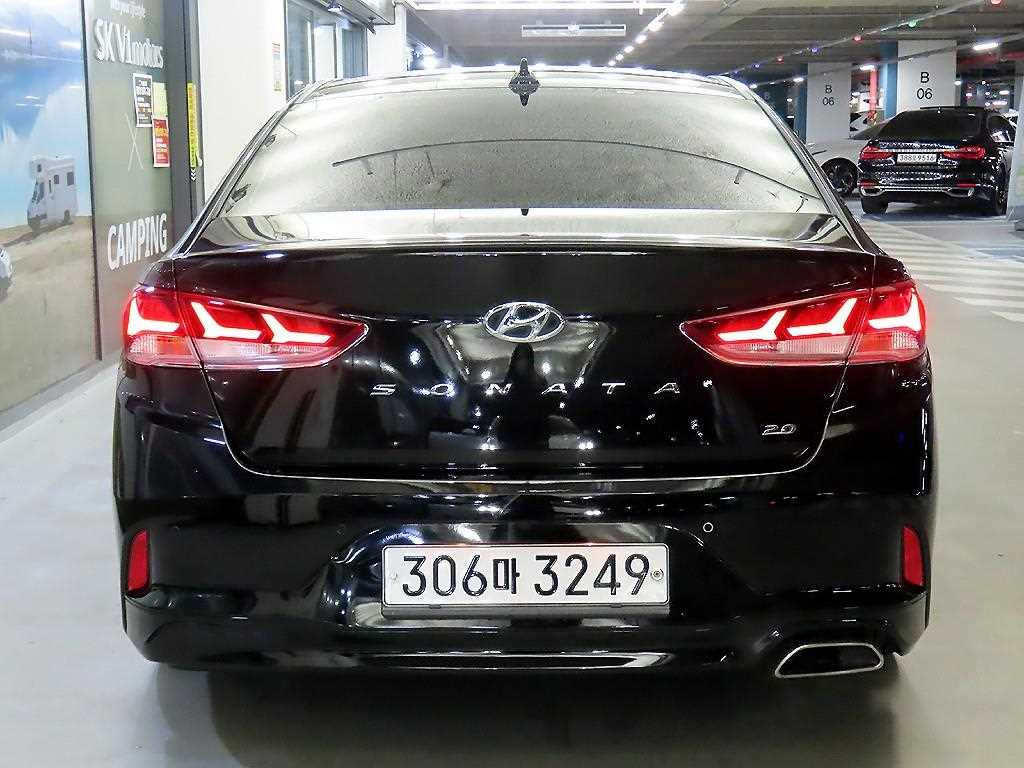 HYUNDAI Sonata - Vista 5