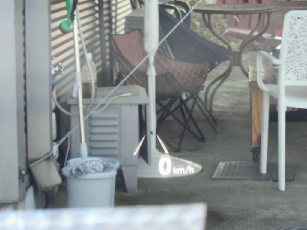 Genesis EQ900 - Vista 10