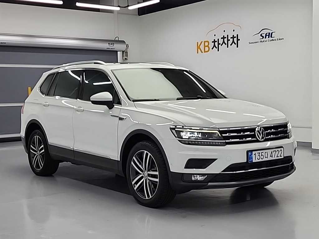 Volkswagen Tiguan - Vista 4