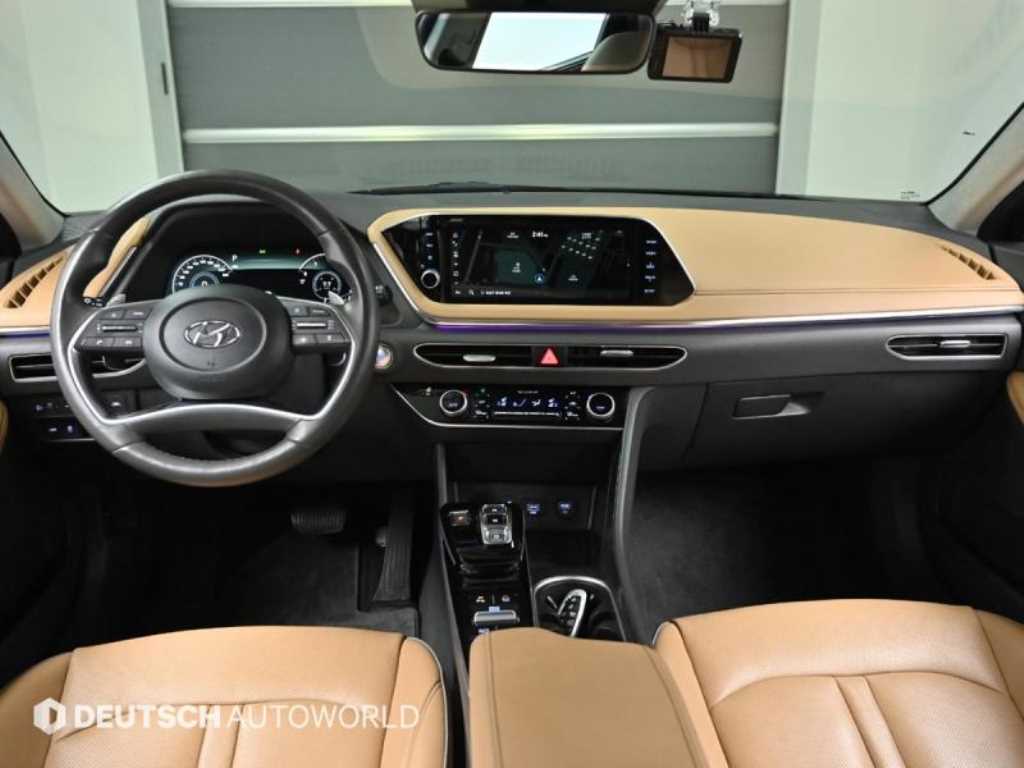 HYUNDAI Sonata - Vista 10