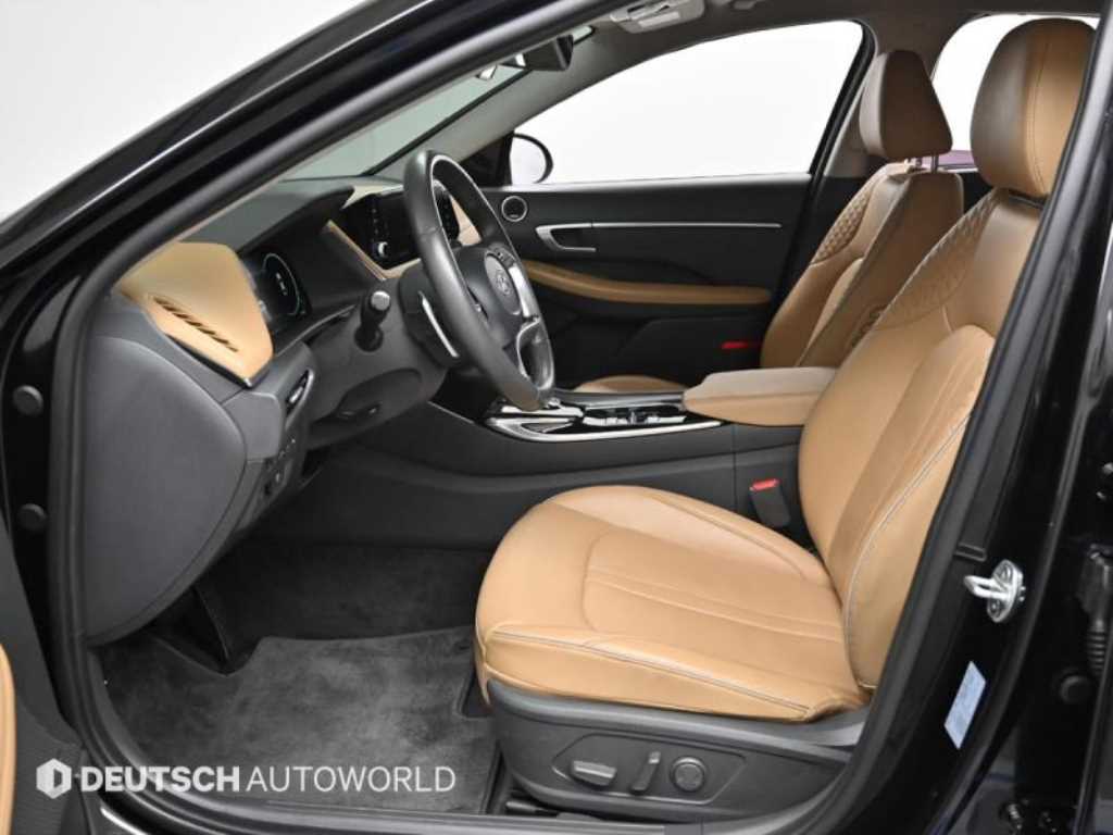 HYUNDAI Sonata - Vista 12