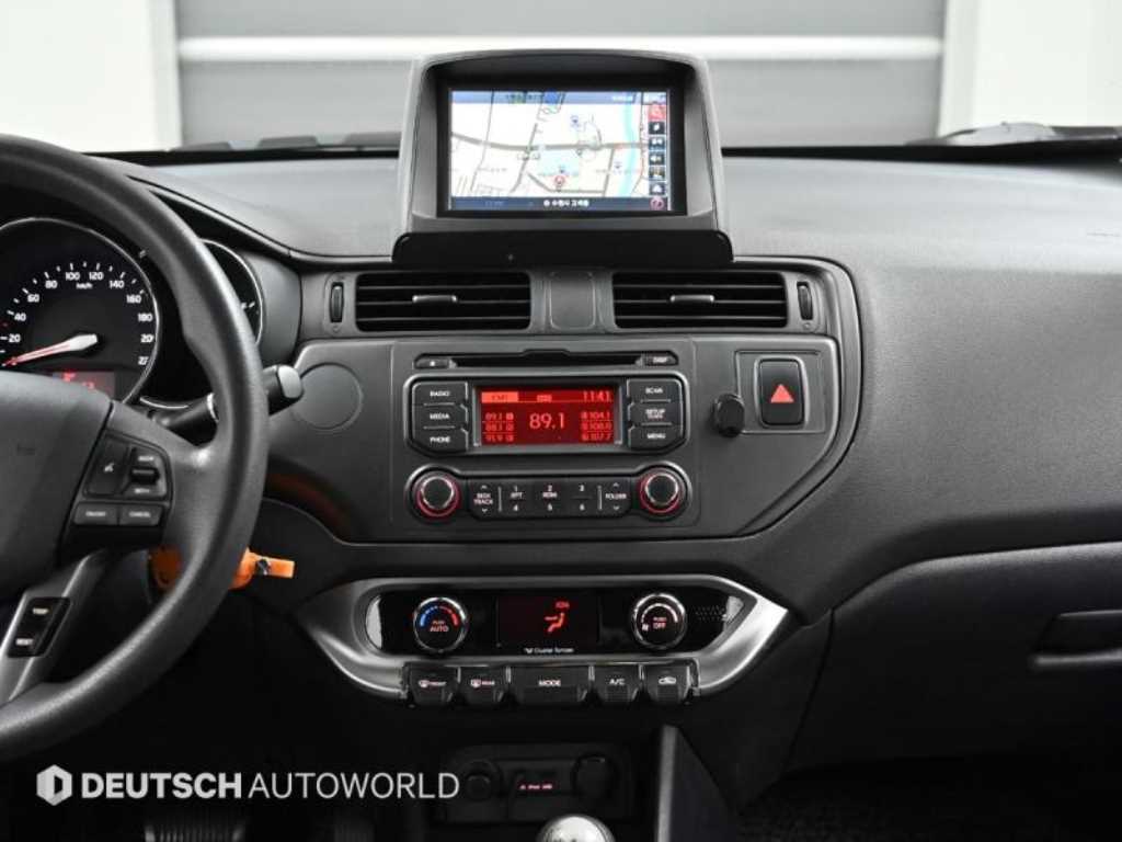 KIA Pride 2012 Blanco - Importación desde Corea - HF Imports Iquique - Foto 14