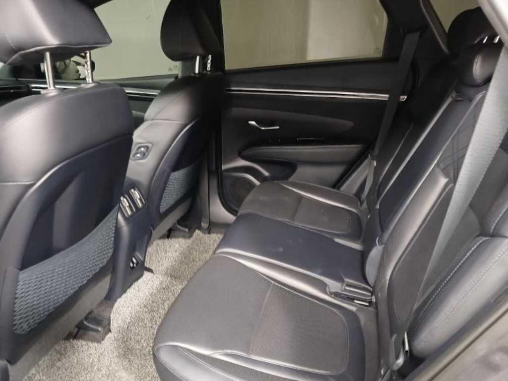 HYUNDAI Tucson - Vista 8