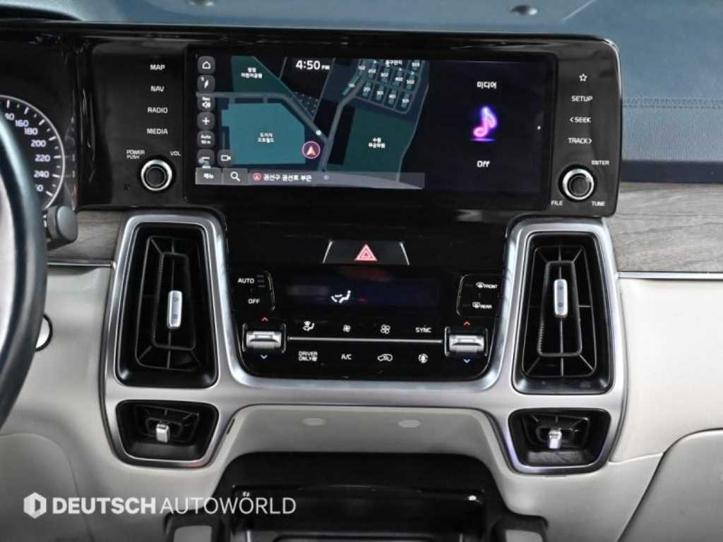 KIA Sorento - Vista 12