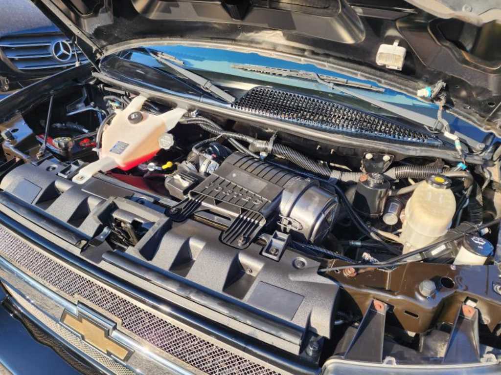 Chevrolet Express van 2016 Negro - Importación desde Corea - HF Imports Iquique - Foto 20