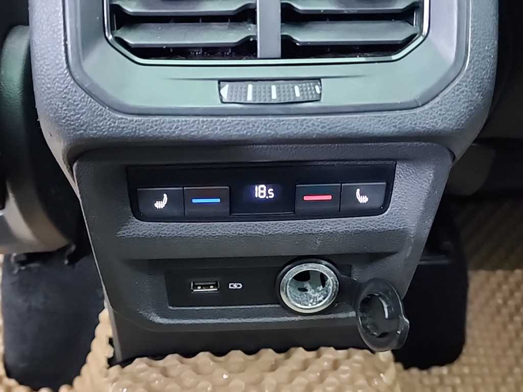 Volkswagen Tiguan 2020 Blanco - Importación desde Corea - HF Imports Iquique - Foto 13