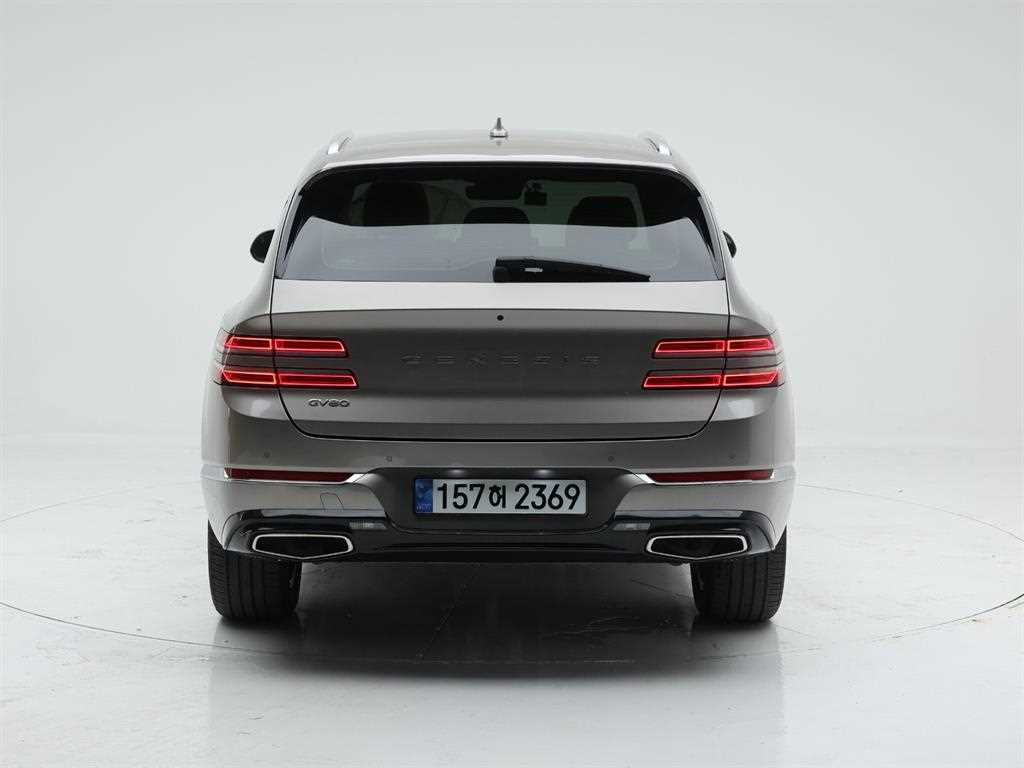 Genesis GV80 - Vista 5