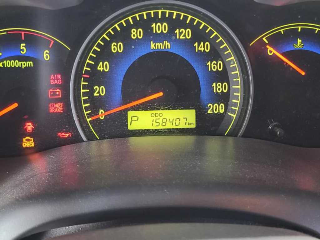 KIA Carnival - Vista 5