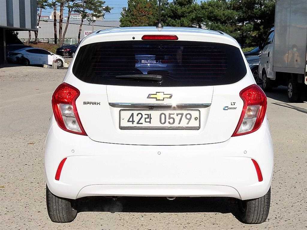 Chevrolet Spark - Vista 4
