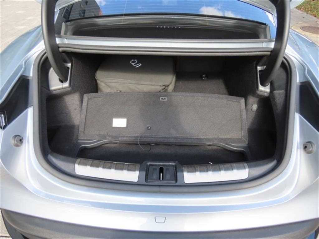 Porsche Taycan 2021 Plateado - Importación desde Corea - HF Imports Iquique - Foto 17