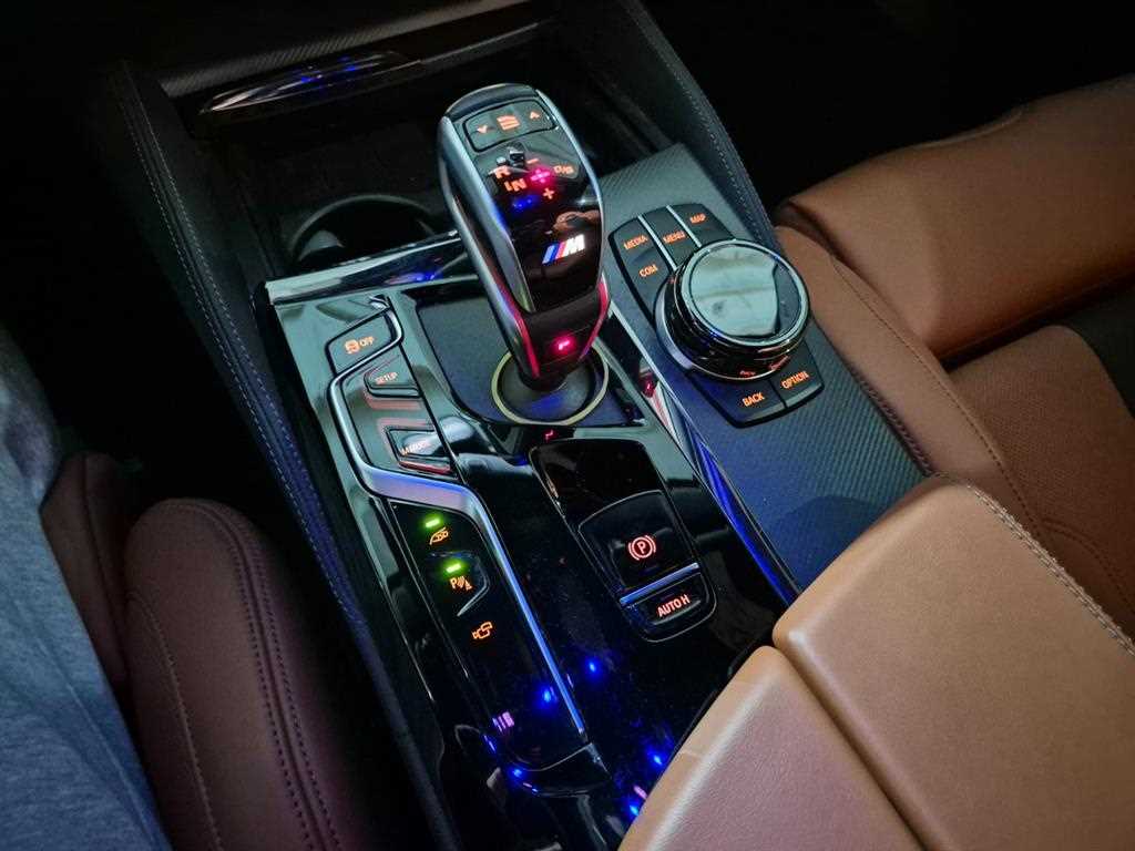 BMW 5 Series 2022 Blanco - Importación desde Corea - HF Imports Iquique - Foto 13