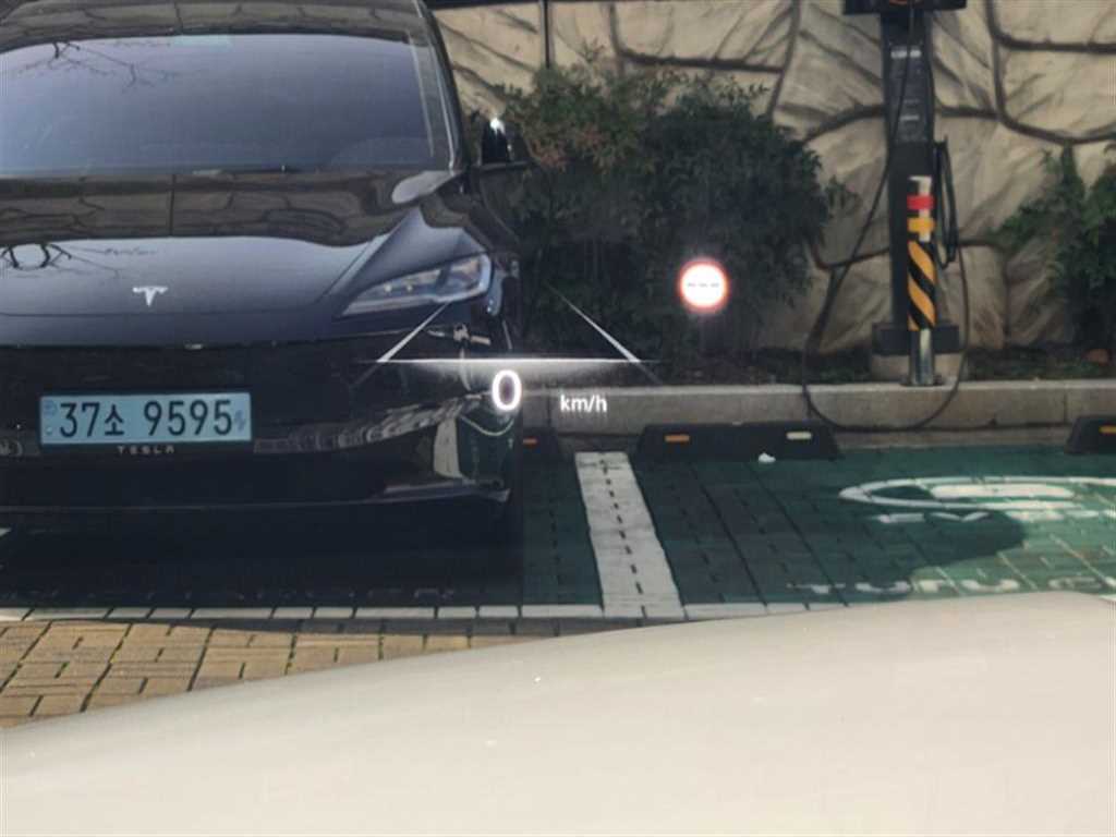 Genesis GV70 - Vista 3