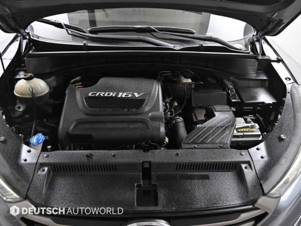 HYUNDAI Tucson - Vista 5