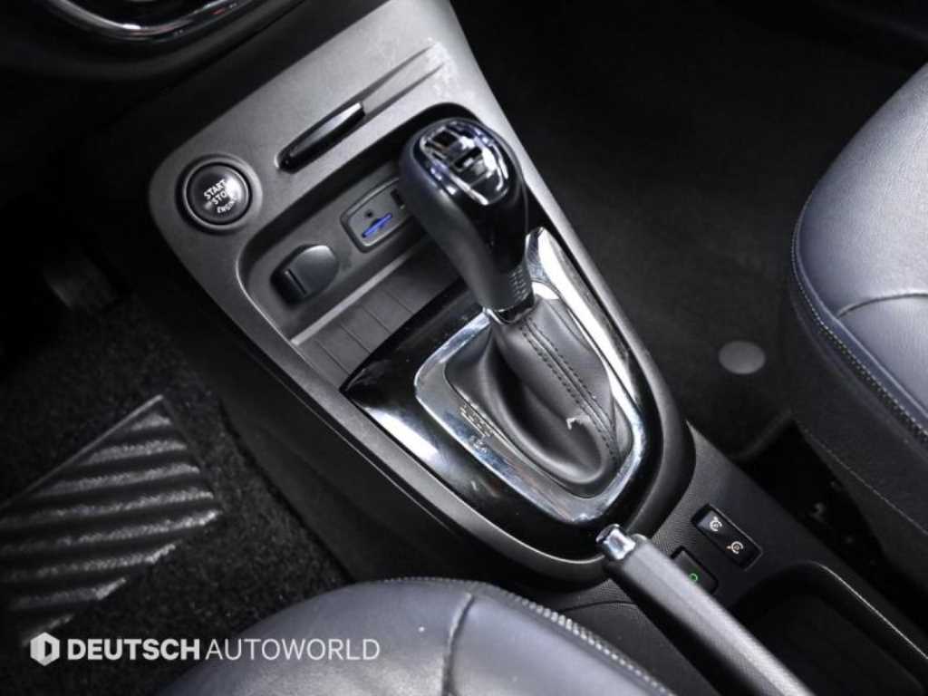 SAMSUNG QM3 - Vista 9