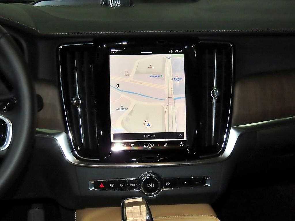 Volvo S90 - Vista 11