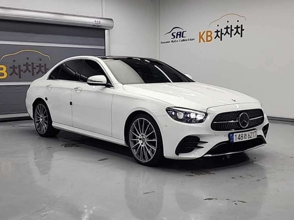 Mercedes Benz E class - Vista 4