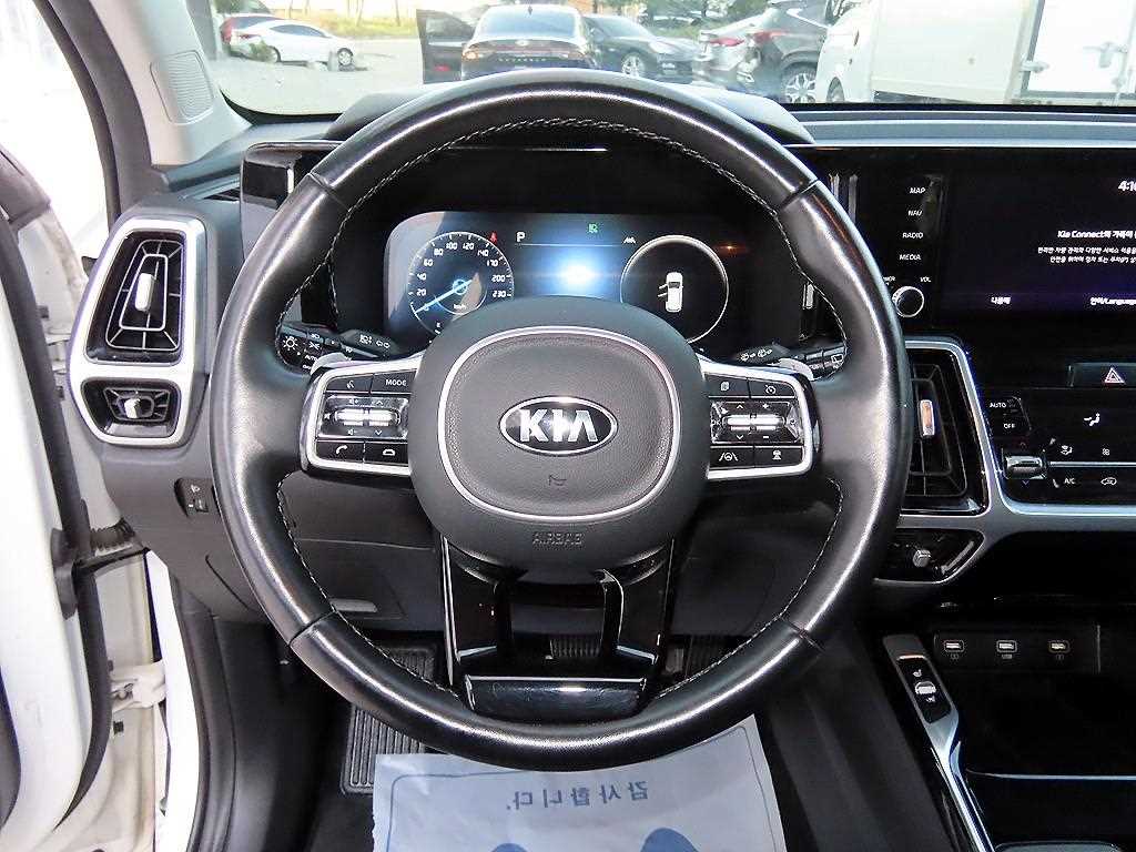KIA Sorento - Vista 8