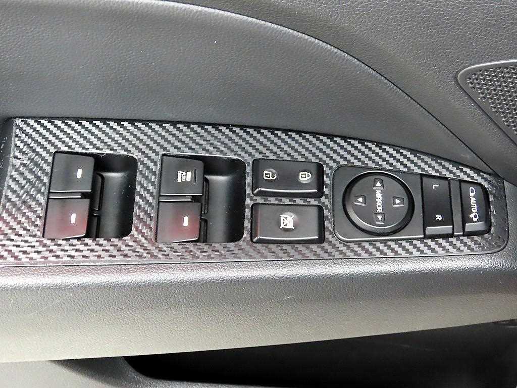 HYUNDAI Avante - Vista 11