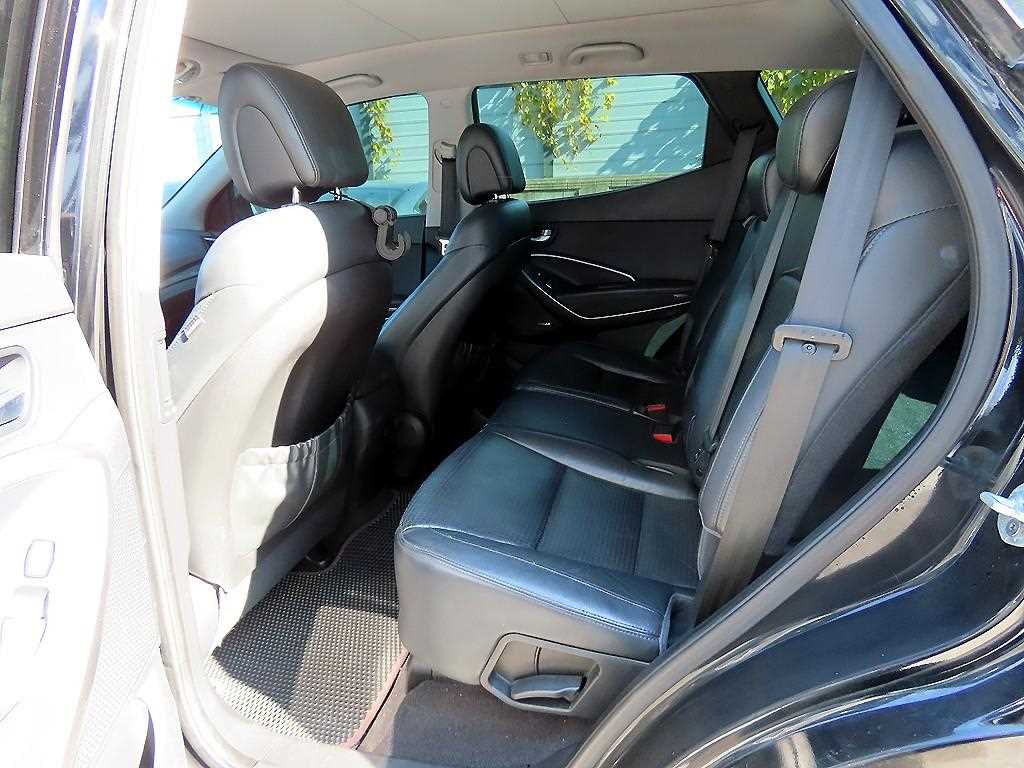 HYUNDAI Santa Fe - Vista 6