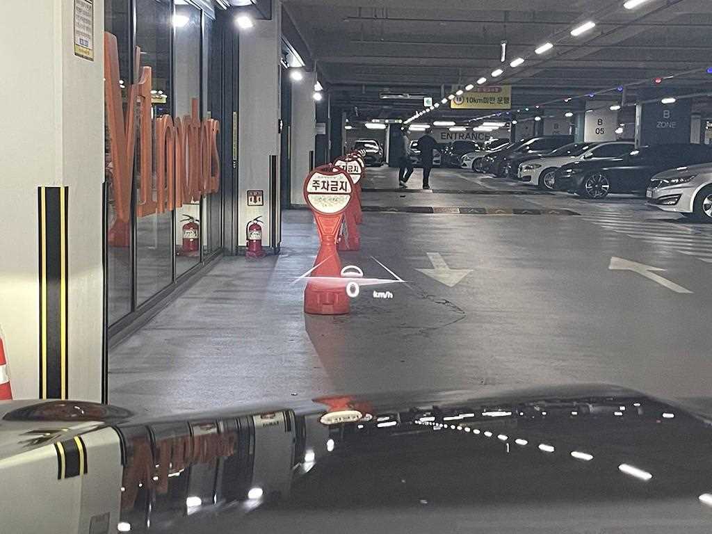 Genesis GV70 - Vista 12