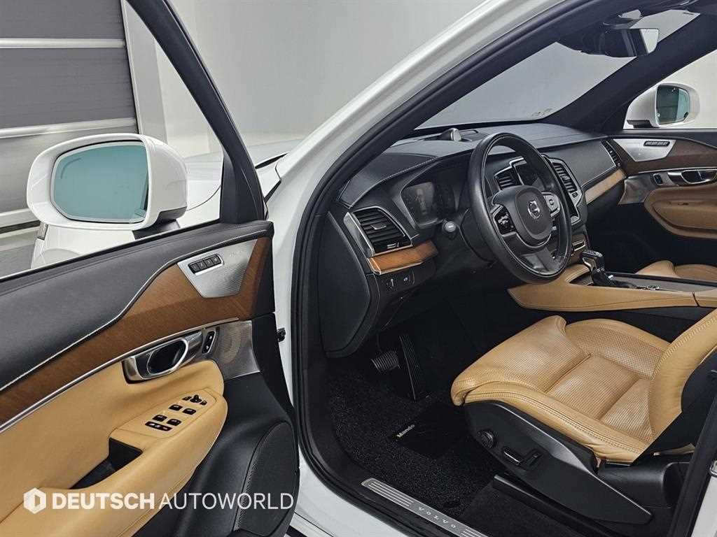 Volvo XC90 - Vista 12