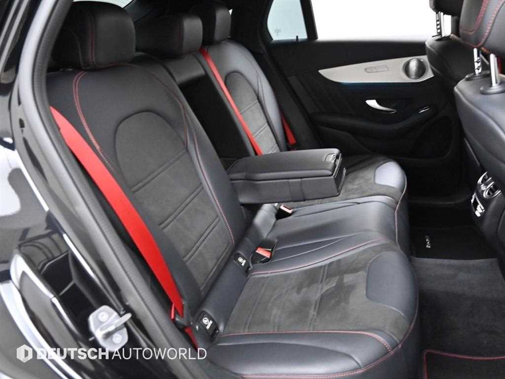 Mercedes Benz GLC Class - Vista 12