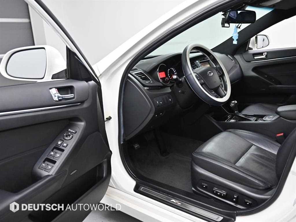 KIA K7 - Vista 11