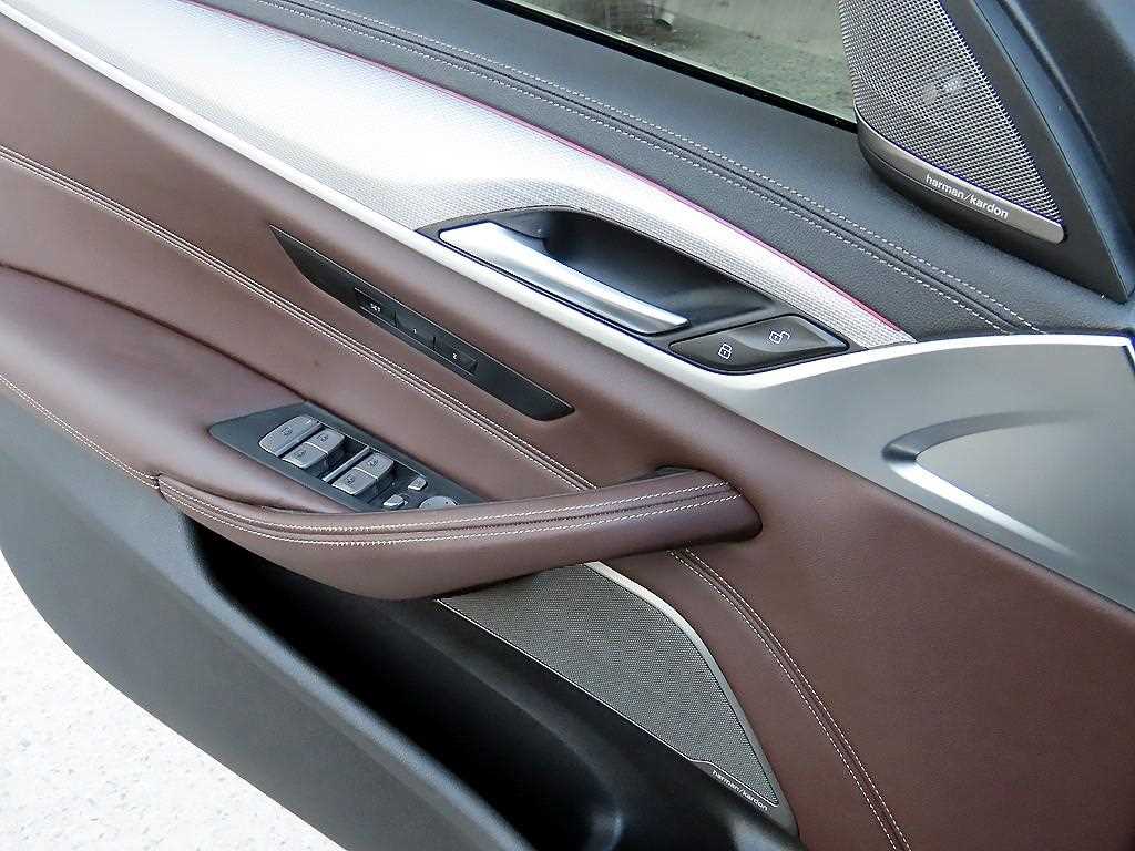 BMW 5 Series - Vista 12