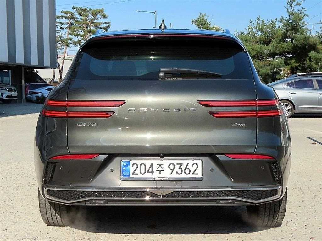 Genesis GV70 - Vista 4