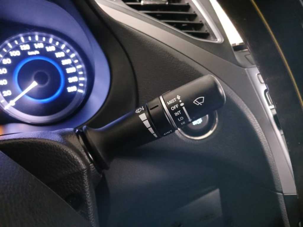 HYUNDAI Grandeur 2016 Gris - Importación desde Corea - HF Imports Iquique - Foto 17