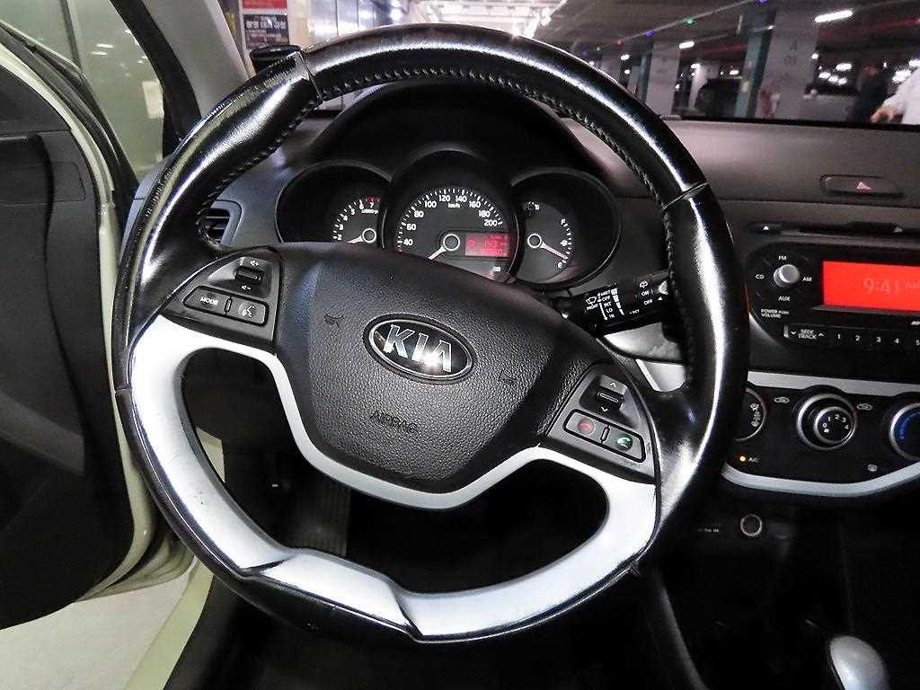 KIA Morning - Vista 8