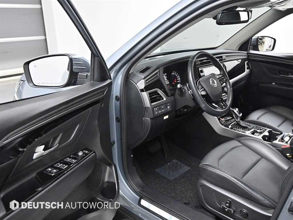 Ssangyong Korando - Vista 11