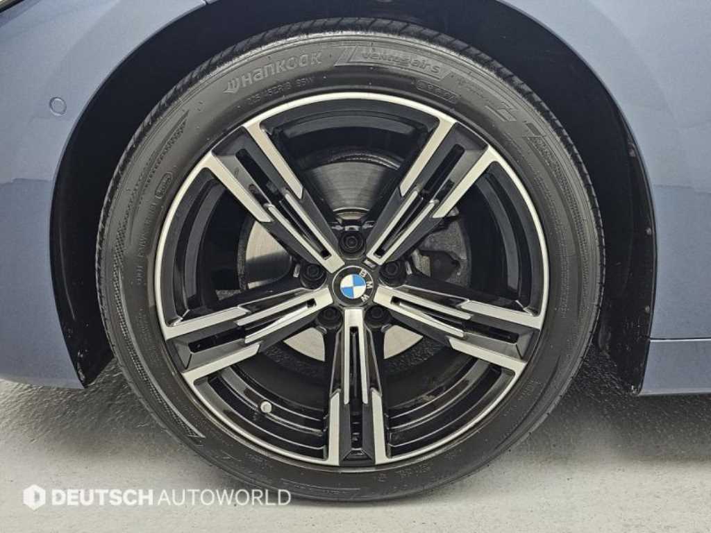 BMW 4 Series - Vista 5
