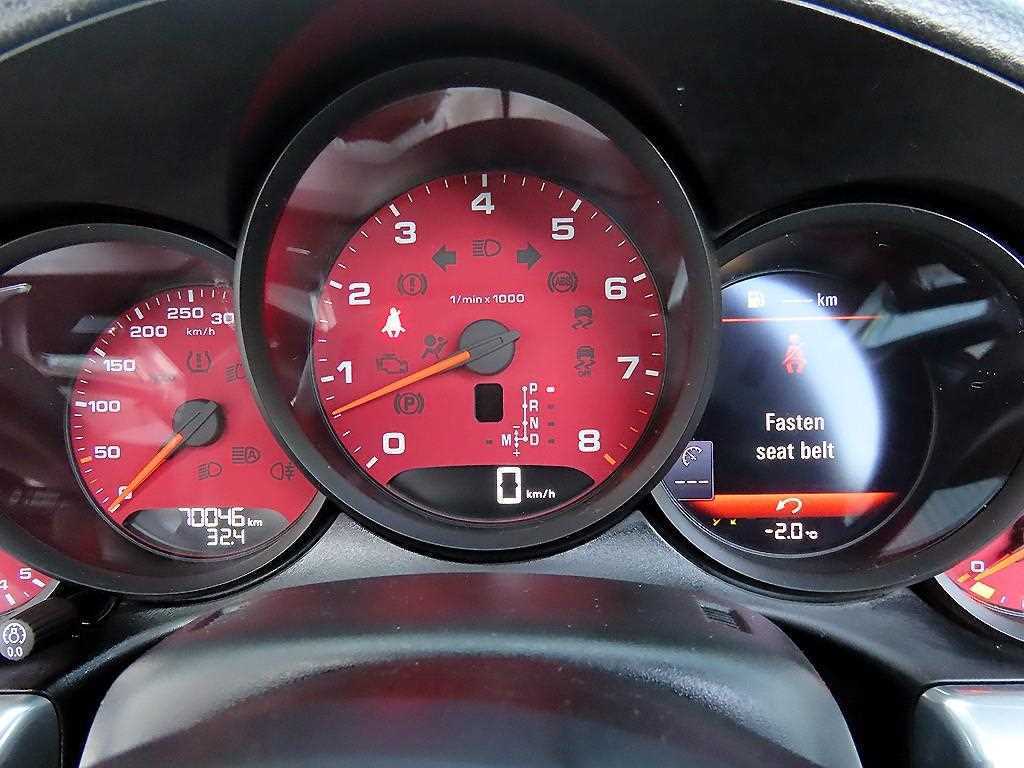 Porsche 911 - Vista 12