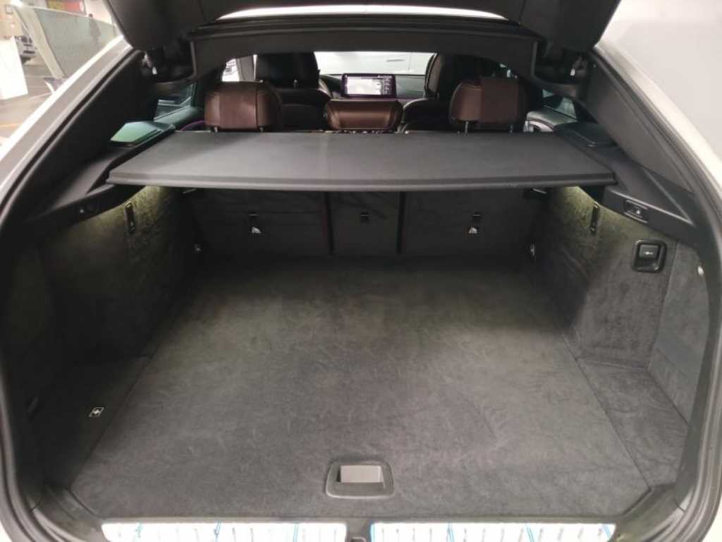 BMW Gran Turismo 2021 Blanco - Importación desde Corea - HF Imports Iquique - Foto 18