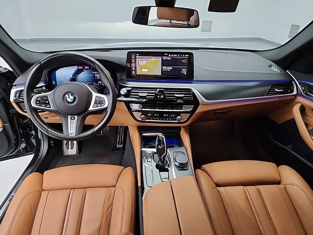 BMW 5 Series - Vista 7